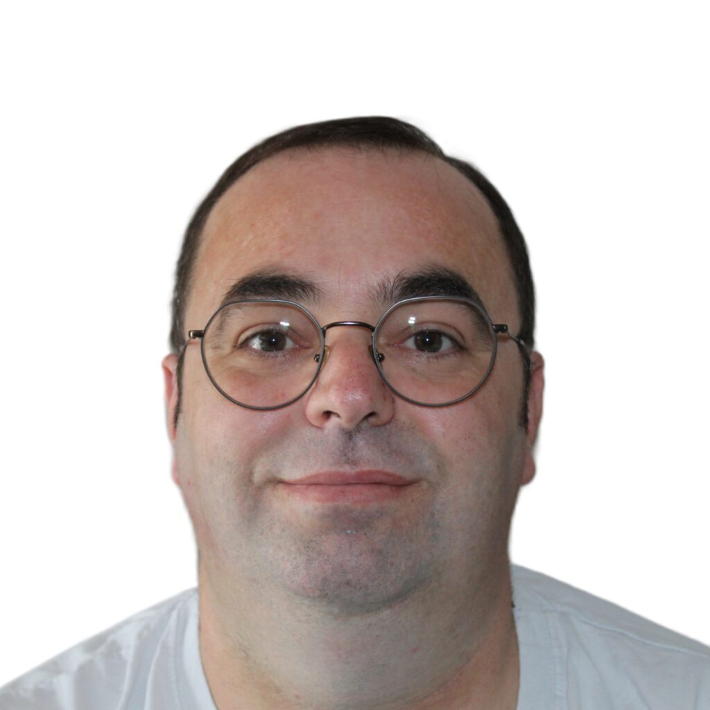 me_1-1024x1024 Qui suis-je ?